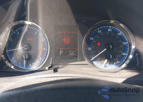 2018 Toyota Corolla Le z USA, uszkodzony, nr VIN 2T1BURHE9JC971913